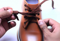 鞋带打结的几种简单方法（鞋带打结方法视频教程）